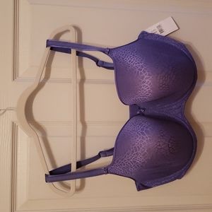 Chantelle C Magnifique Sweetheart T-Shirt Bra. 1896. Molded. Underwire. 42H NWT